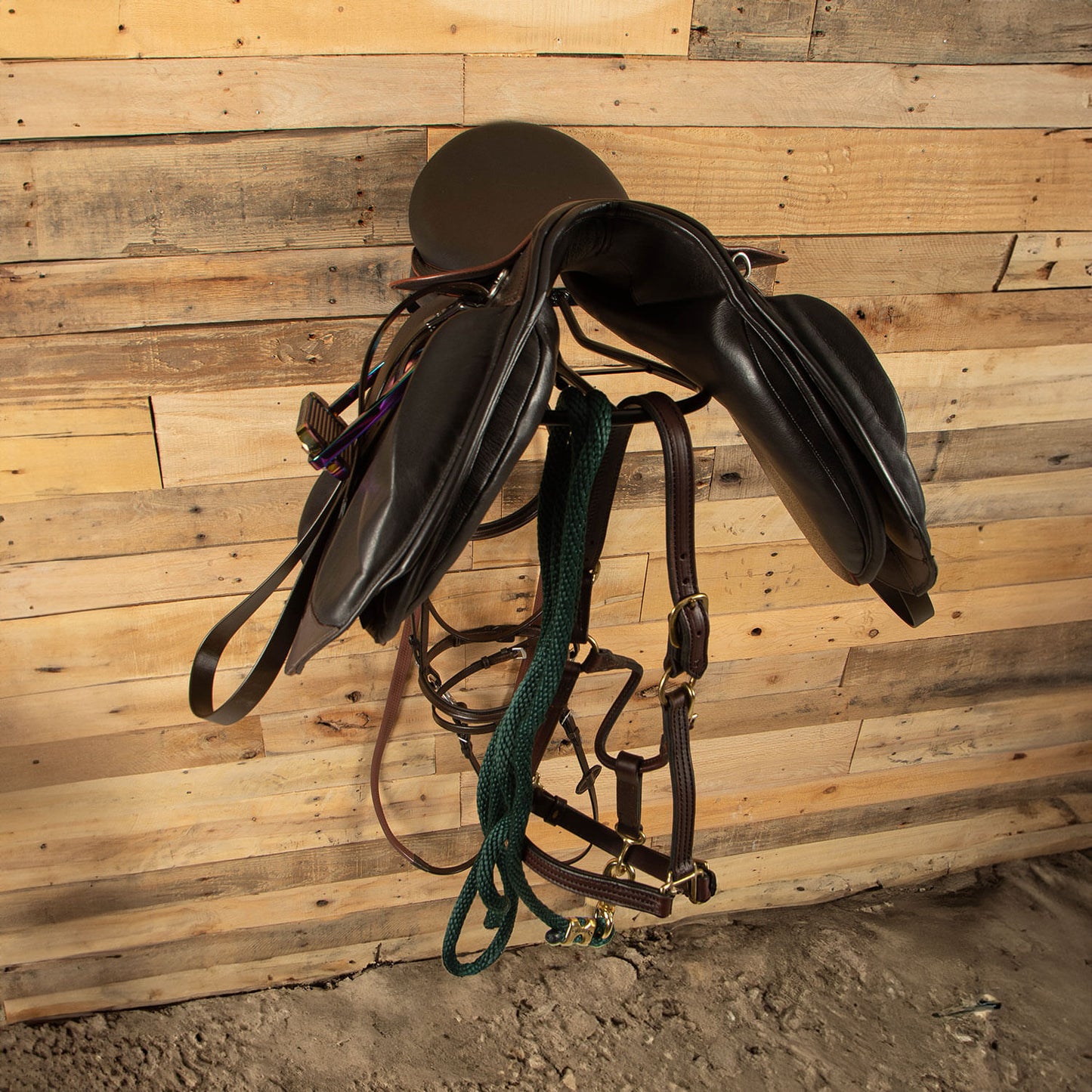 Jeffers Wall Saddle Rack | Space-Saving and Sturdy Saddle Storage Solution for Equestrians